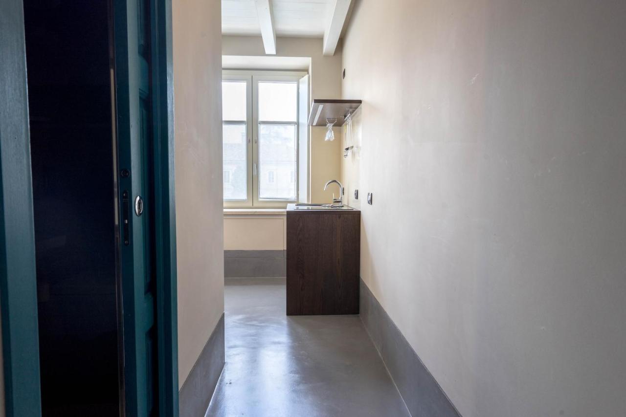 Cabanon Urban Apartments Peschiera del Garda Exterior photo